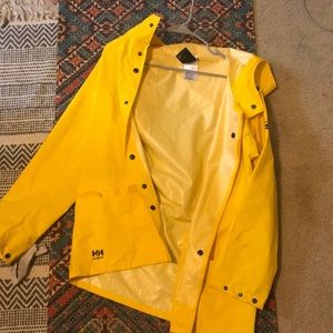 helly hansen raincoat